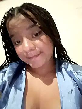 tina_tinitaa's cam snapshot