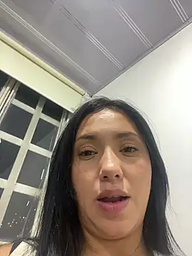 SWEET_KITTY_01's cam snapshot