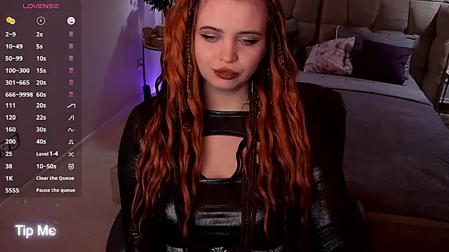 Miss_Maya_Mils's cam snapshot