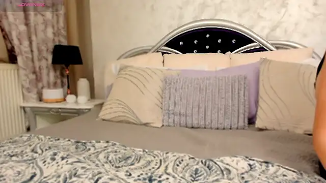 SarraRay's cam snapshot