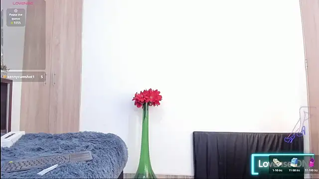 miaroberts69's cam snapshot