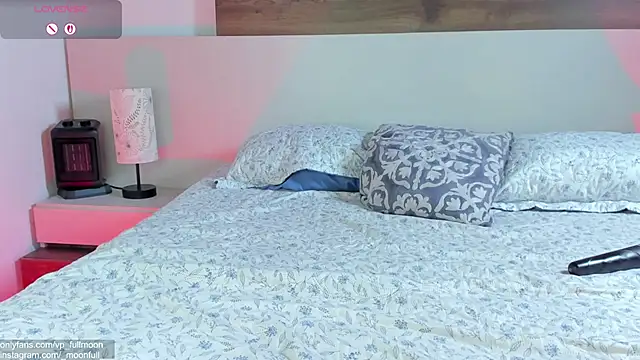 _fullmoon's cam snapshot