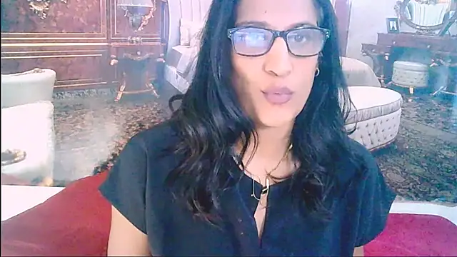 IndianSexcSmyle live sex cam