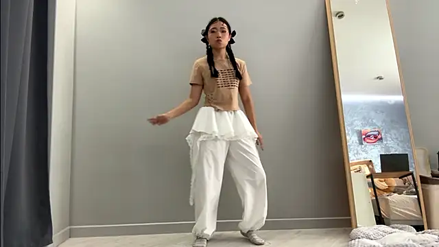 SweetMiaXO's cam snapshot