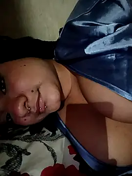 tina_tinitaa's cam snapshot