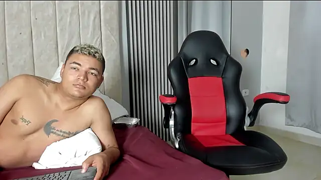 dante_and_kiara live sex cam