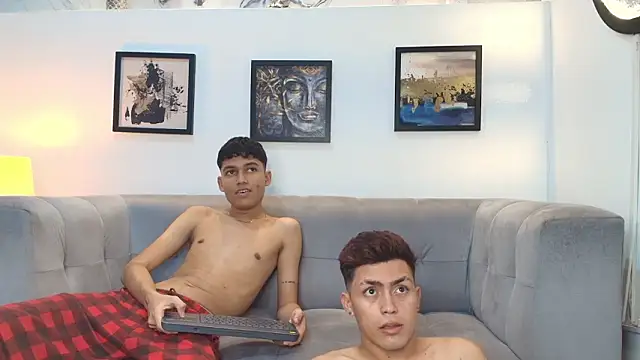 AVENGER_BOYS2026 live sex cam
