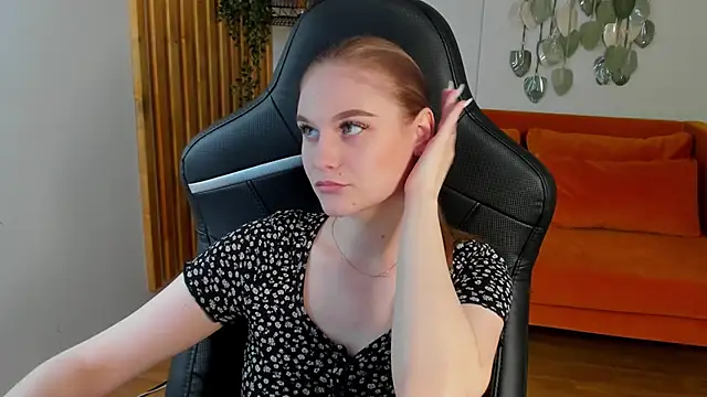 AriaWell's cam snapshot