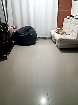 Isbettyche's cam snapshot