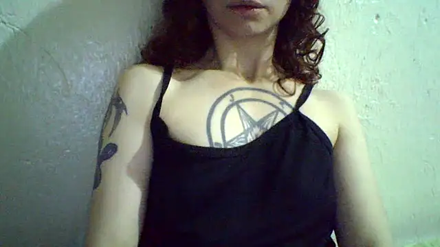 CELEna098rs707's cam snapshot