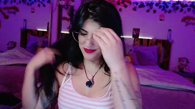 AzaharJaan's cam snapshot