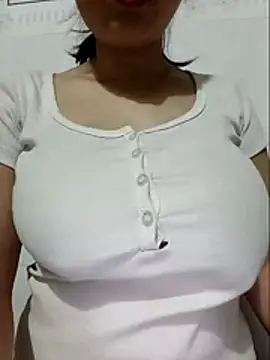 Shine_Mai's cam snapshot