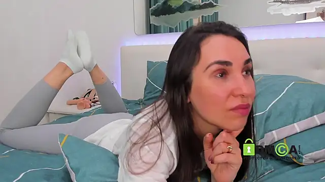 SonyaParadise's cam snapshot