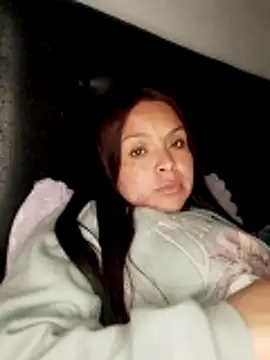 EntoncesIrene's cam snapshot