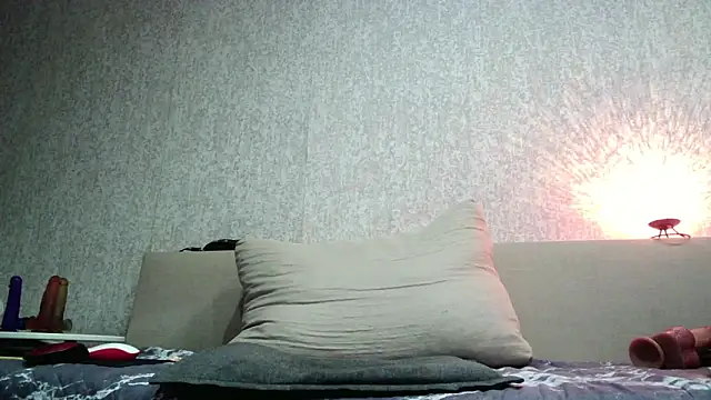 ValeriaLight live sex cam