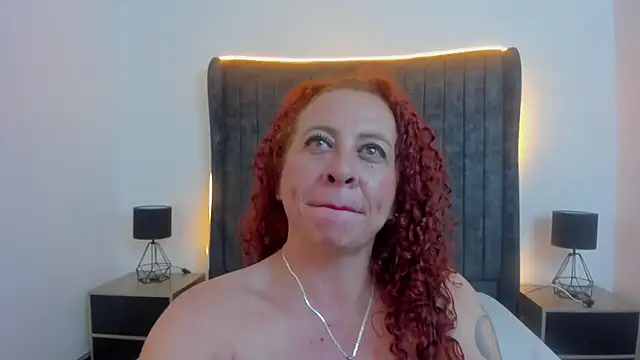 ChannelFox__'s cam snapshot