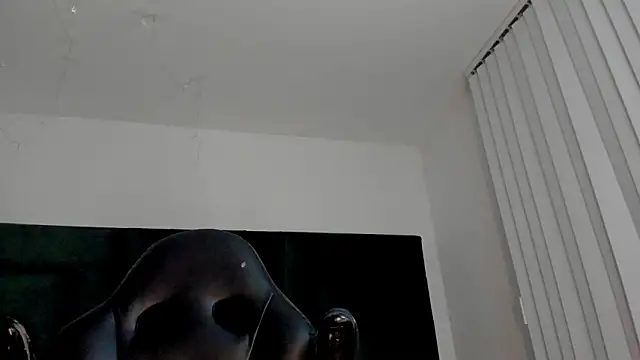 FaloonRoussel's cam snapshot