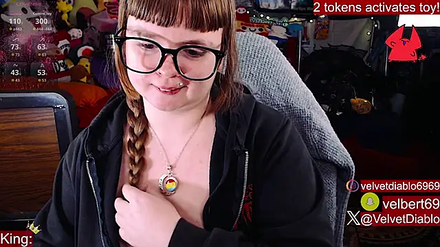 VelvetDiablo's cam snapshot