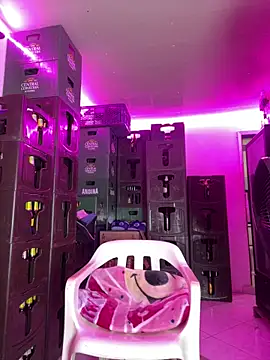 Hot_beauty__'s cam snapshot