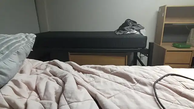 mikicutie's cam snapshot