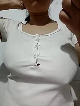 Shine_Mai's cam snapshot