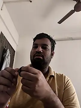 vinay_smalldick live sex cam