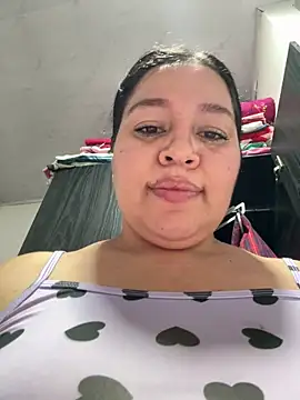 Lovelipsbig's cam snapshot