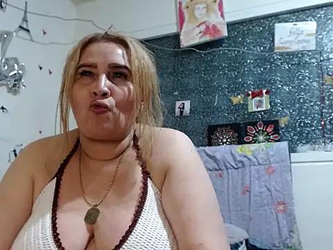 Perla1981--'s cam snapshot