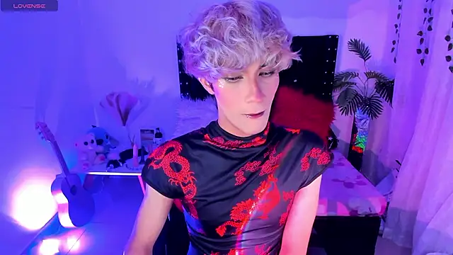 Cooperrosscute233 live sex cam