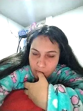 esmeralda_jadees's cam snapshot