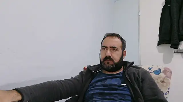 big_snakee live sex cam