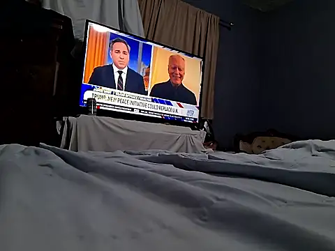 Hrnymanedawg13's cam snapshot