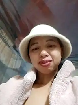 TRIEUTRIEU20's cam snapshot