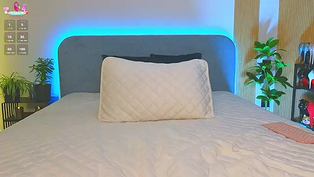 Kira_from_UA's cam snapshot