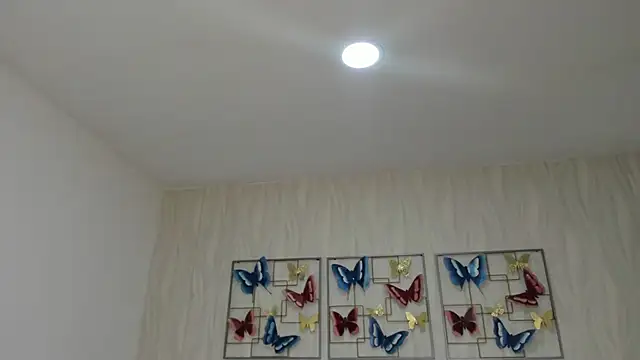 alicia_bond's cam snapshot