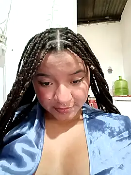 tina_tinitaa's cam snapshot