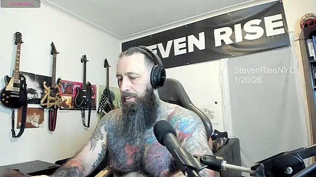 StevenRiseNYC's cam snapshot