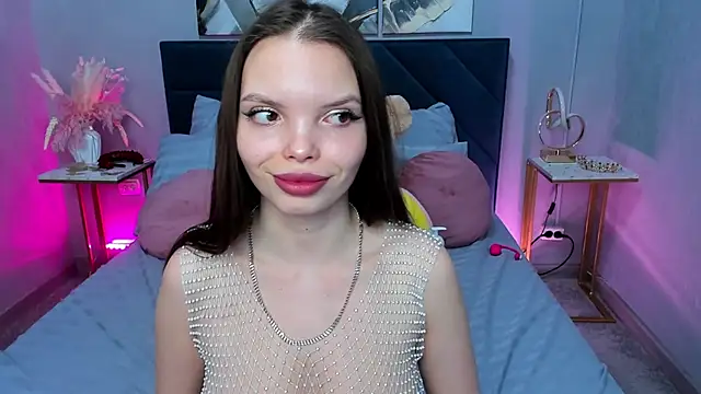 Curvy_Dynamite_'s cam snapshot