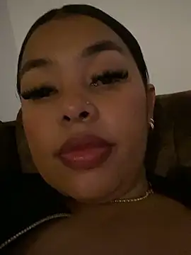 PUSHYLATE's cam snapshot