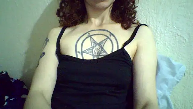 CELEna098rs707's cam snapshot