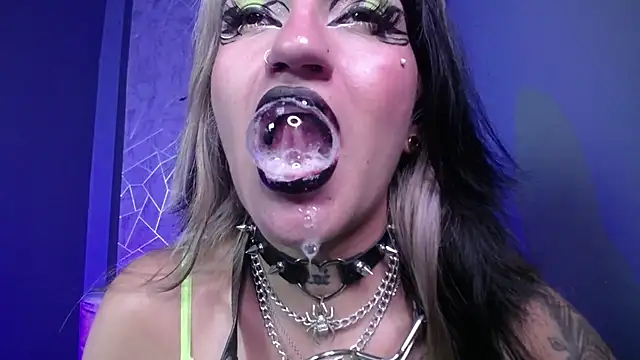 amelierouss's cam snapshot