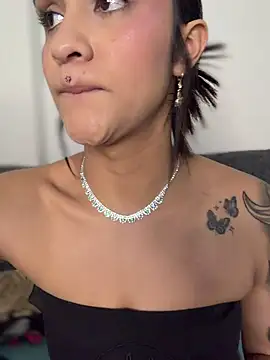 Isabella-Teen's cam snapshot