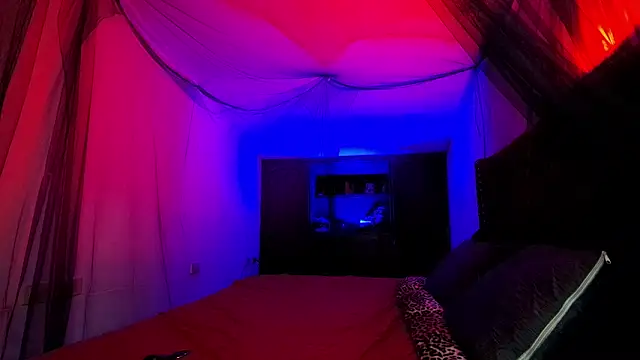 irregular_fetish_'s cam snapshot