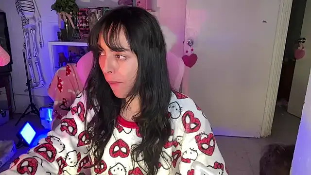 kaithra's cam snapshot