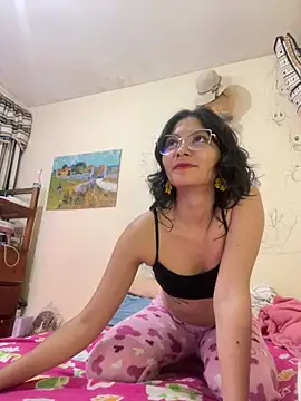 Gaia_16 live sex cam