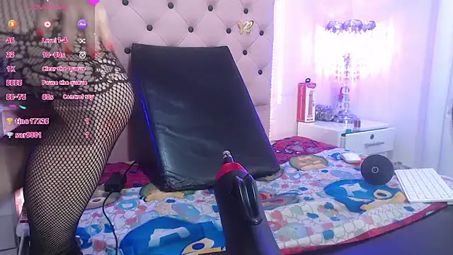 HannahEmmax2's cam snapshot