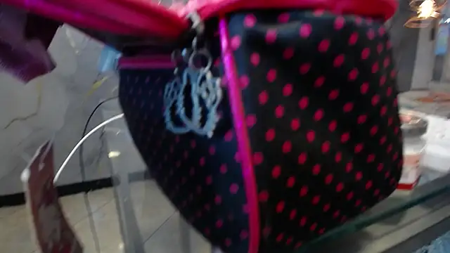 dakotarouse_'s cam snapshot