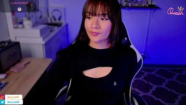 ImLui_lu's cam snapshot