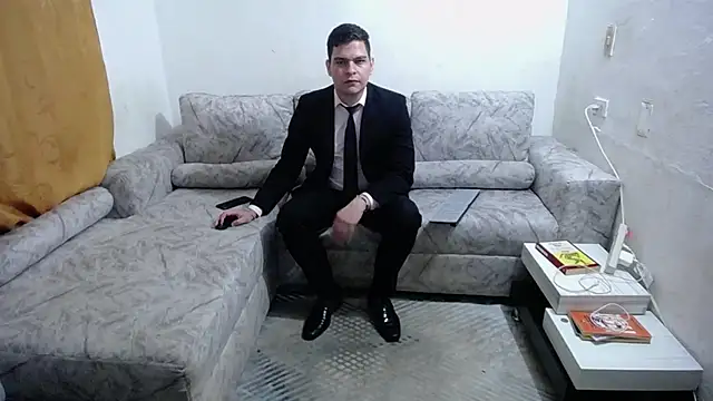 Victor_Maitland's cam snapshot