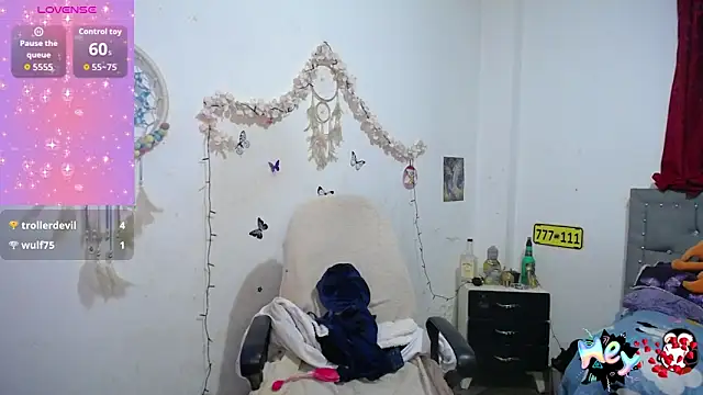 moon_boobs's cam snapshot